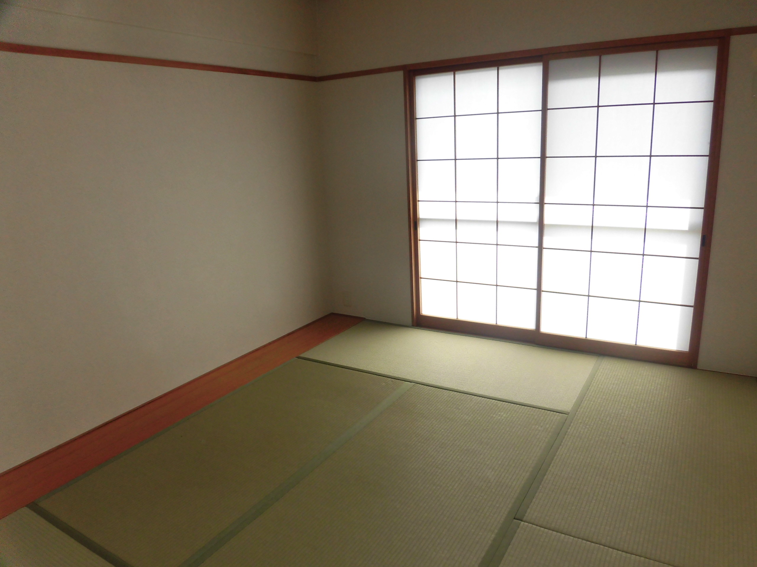 ライフプラザ沢見1番館の内装写真