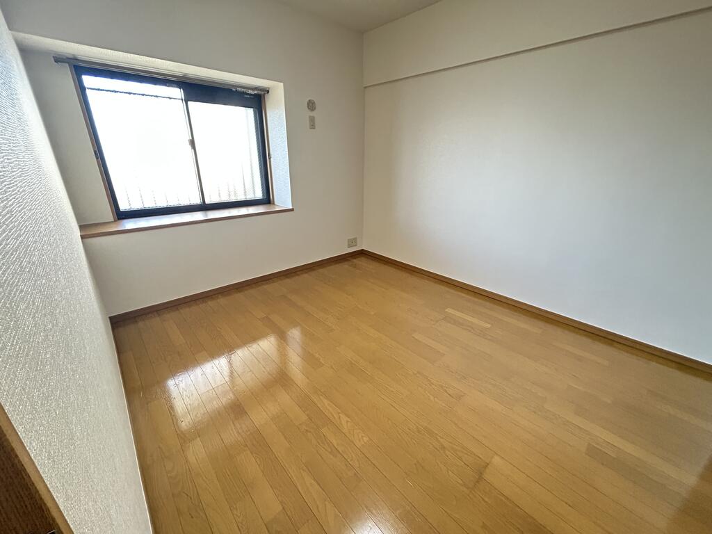 ライフプラザ沢見1番館の内装写真