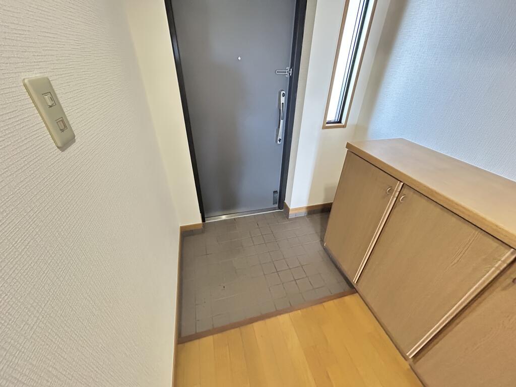 ライフプラザ沢見1番館の玄関写真