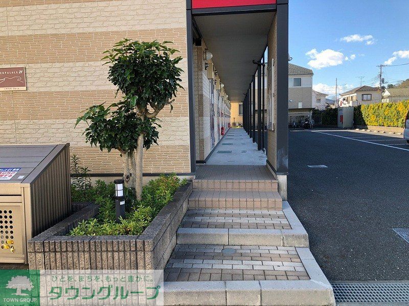 レオパレスフルールの外観写真