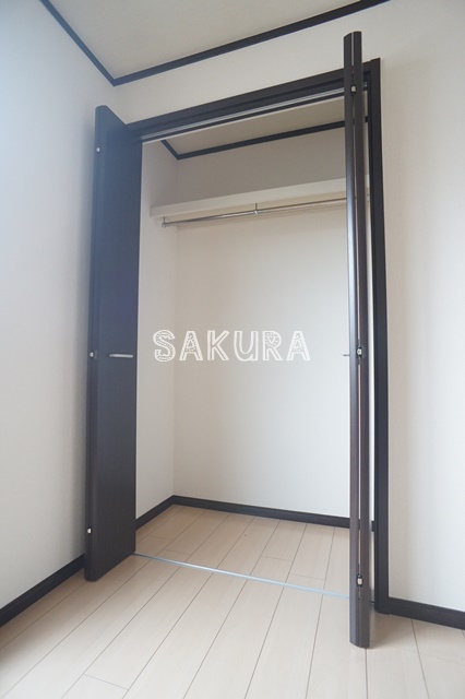収納　お荷物の多い方でも安心のクローゼット付き♪