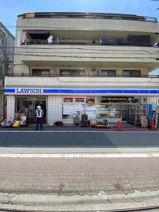 コンビニ　ローソン（コンビニ）まで199m