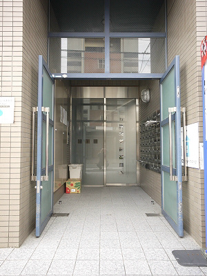 ハウスセゾン鞍馬口の外観写真