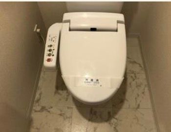 東京メトロ南北線 本駒込駅 徒歩5分 14階建 築20年のトイレ写真