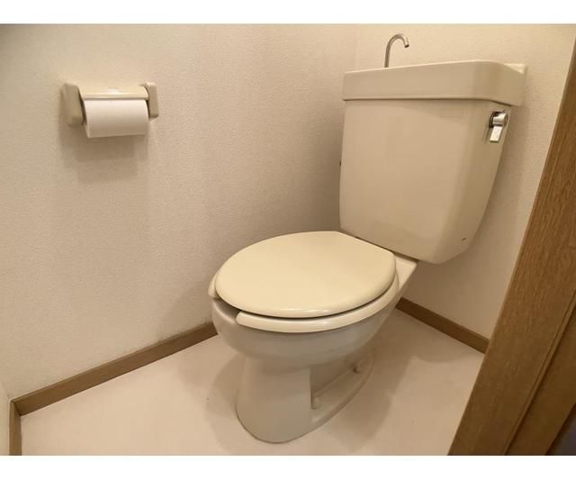 トイレ　★お部屋探しは株式会社タウンハウジング東京まで★
