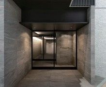 エントランス　清潔なエントランスです