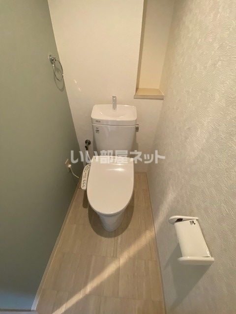 ＪＲ和歌山線 下井阪駅 徒歩20分 10階建 築35年のトイレ写真