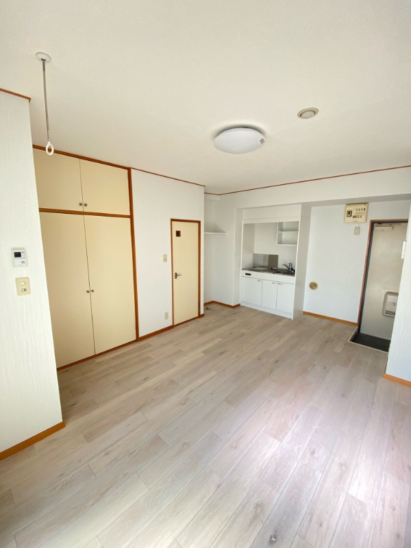 居室・リビング　※他部屋参考写真