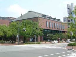 図書館　呉市中央図書館（図書館）まで1093m