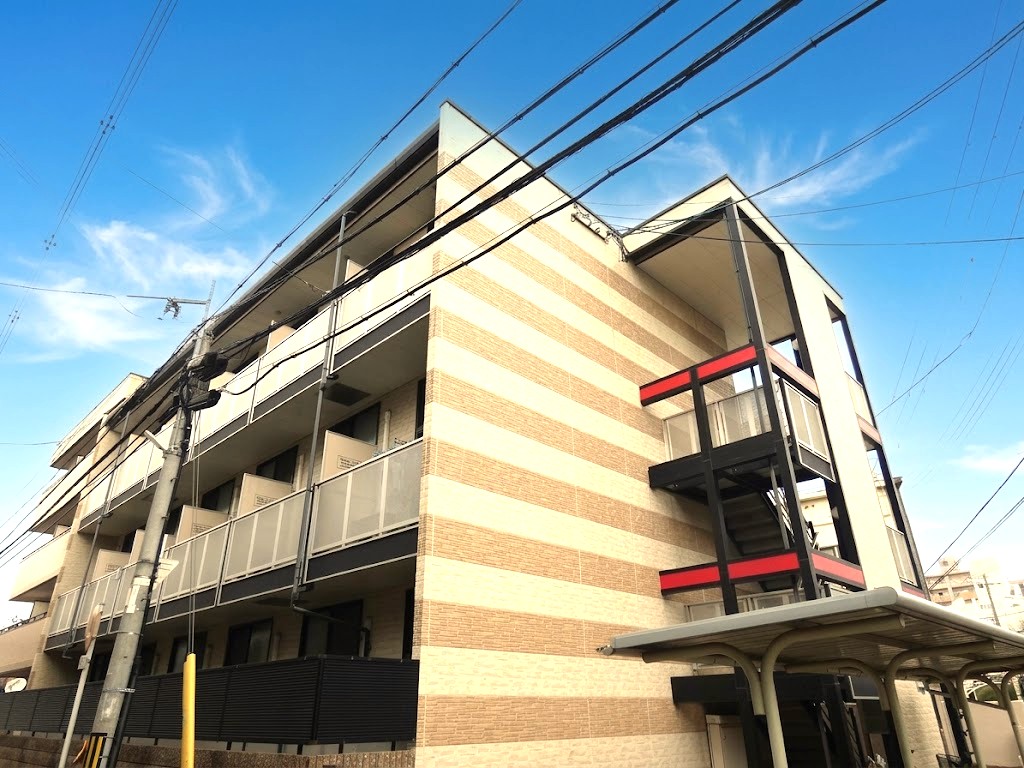 地下鉄御堂筋線 東三国駅 徒歩13分 築21年