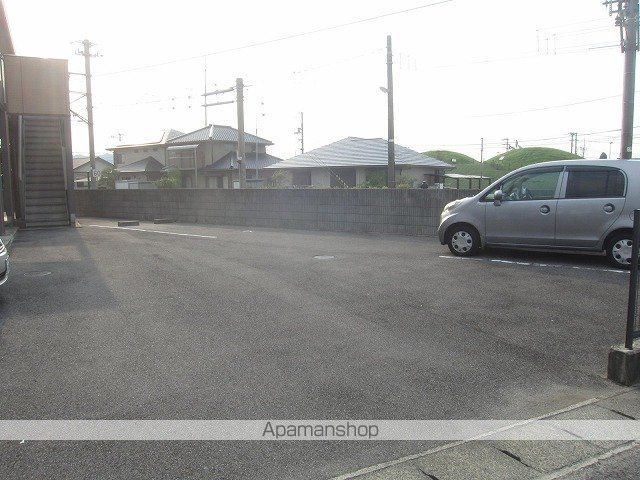 その他　駐車場（その他）まで10m