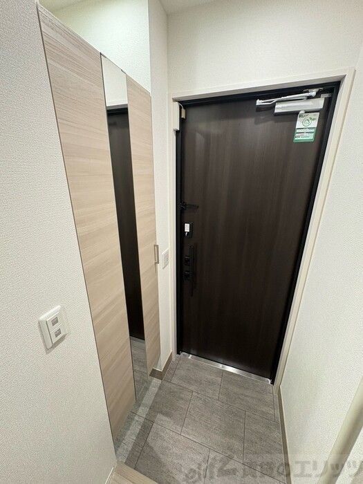 D-residence東五百住町の玄関写真