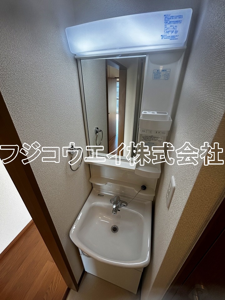 東京メトロ有楽町線 地下鉄赤塚駅 徒歩5分 5階建 築41年の内装写真