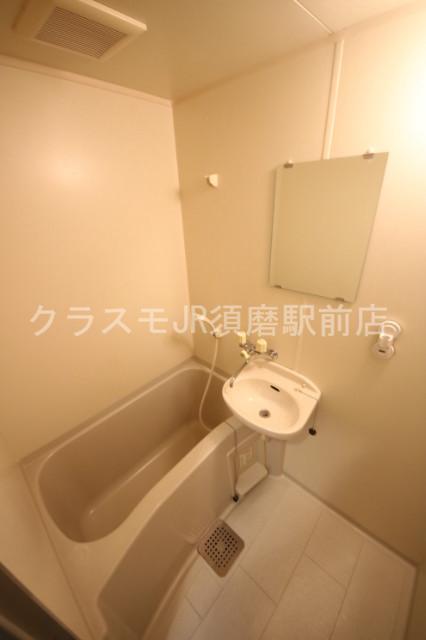 山陽電鉄本線 板宿駅 徒歩11分 2階建 築30年の風呂写真