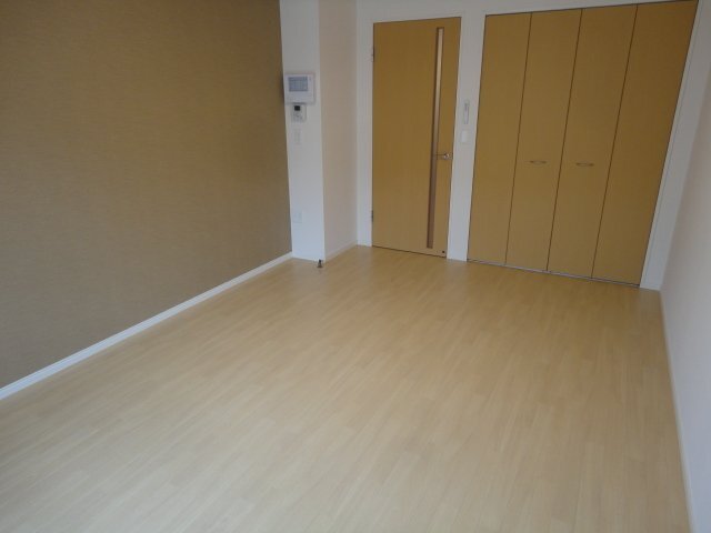 Prime Court・川口の居間写真