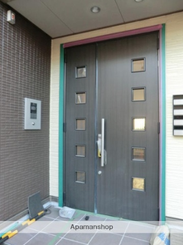 京王井の頭線 三鷹台駅 徒歩4分 2階建 築13年の外観写真