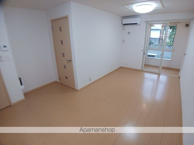 メゾン片町の居間写真