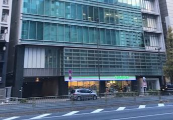 コンビニ　ファミリーマート 南山堂第一京浜芝店（コンビニ）まで151m
