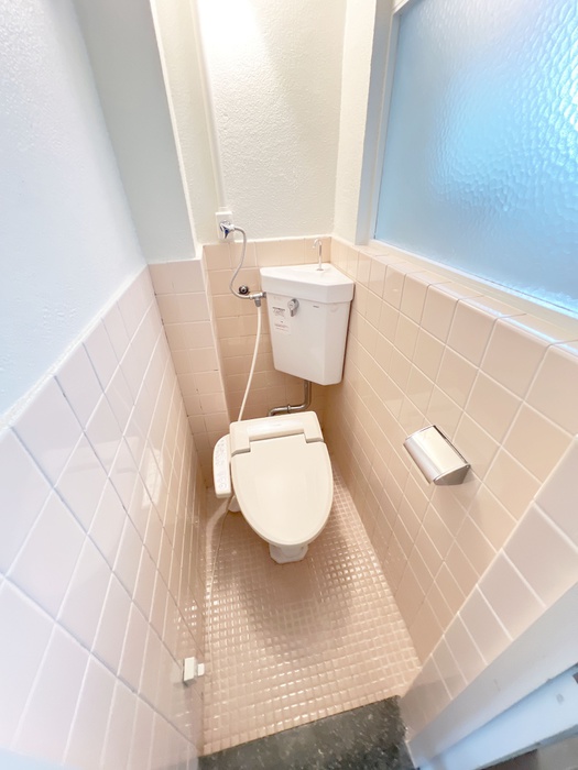 府中マンションのトイレ写真