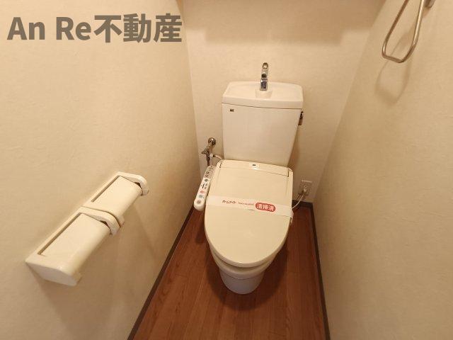 埼玉高速鉄道 戸塚安行駅 徒歩13分 3階建 築19年のトイレ写真