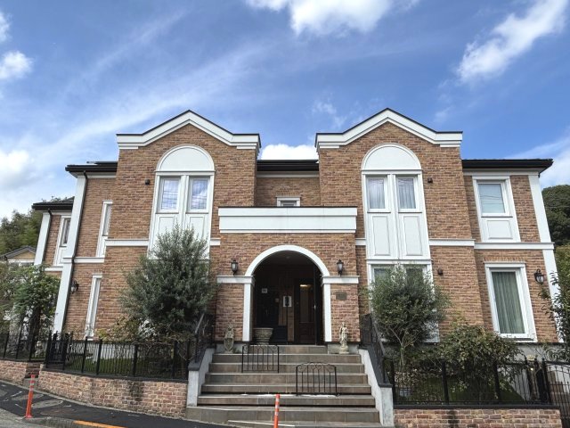 建物外観　☆洋館風の素敵な外観です☆