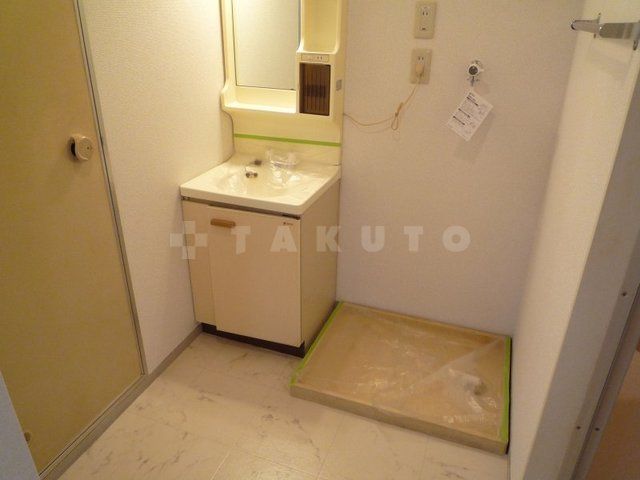 パセオ豊里B棟の内装写真