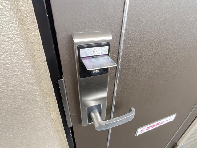エントランス　玄関カードキー