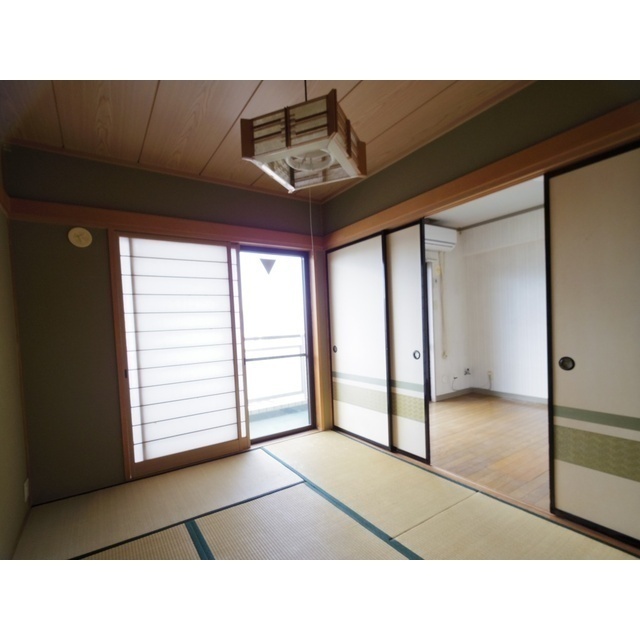 上田五番館の内装写真