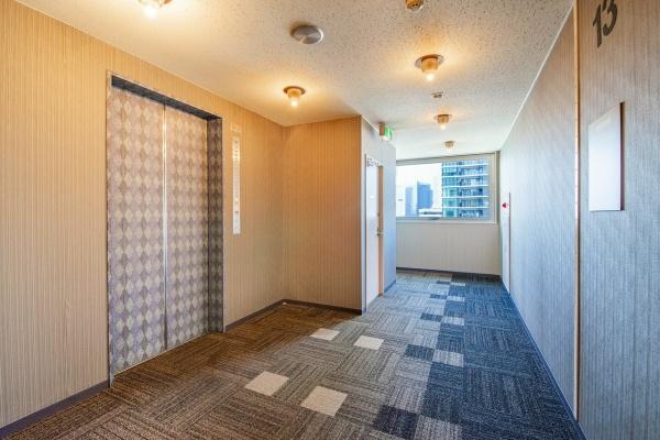 ＪＲ山手線 田町駅 徒歩13分 15階建 築39年の外観写真