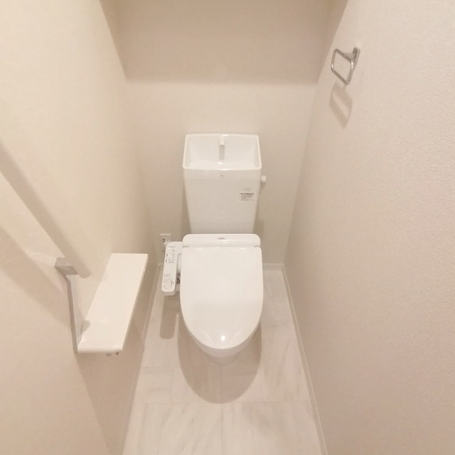 ロイヤルパレス黒砂台のトイレ写真
