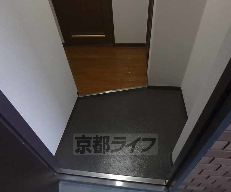 クレードル桂川の玄関写真