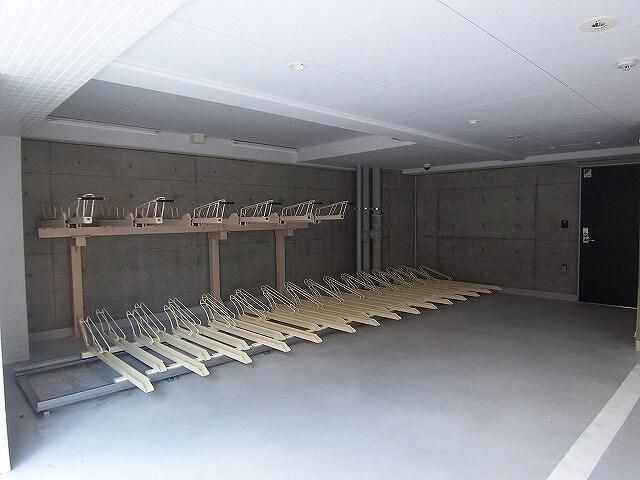 京王井の頭線 高井戸駅 徒歩5分 8階建 築18年のその他写真