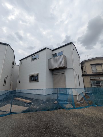 アメニティー高津区久末戸建B