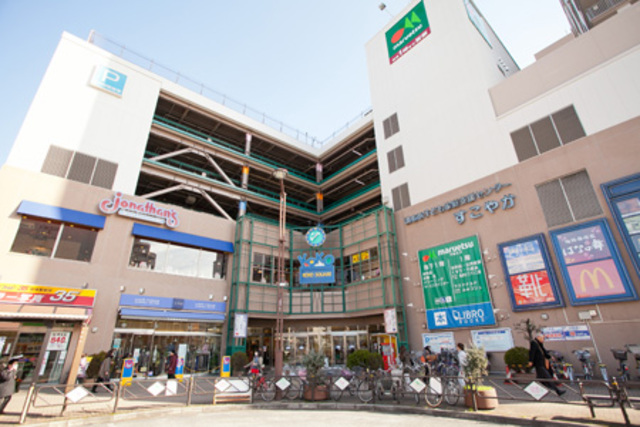 ショッピングセンター　ココスクエア（ショッピングセンター）まで999m