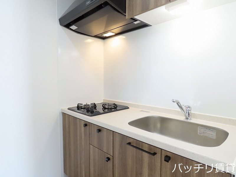 キッチン　※同マンション別部屋写真の為、現状優先。