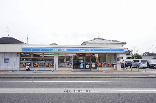 コンビニ　ローソン（コンビニ）まで521m