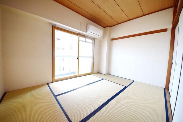 その他部屋・スペース　～明るい和室、6帖～