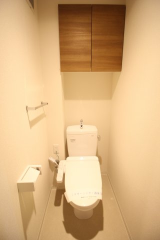 グレイシャス新横浜のトイレ写真