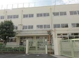 中学校　品川区立大崎中学校（中学校）まで426m