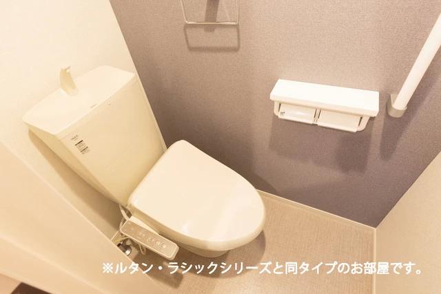 トイレ　同型イメージ