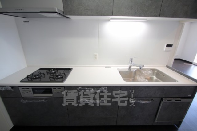 プレサンス新大阪ステーションフロントのキッチン写真
