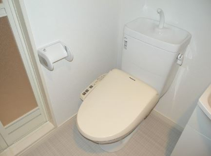 トイレ　落ち着いたトイレです