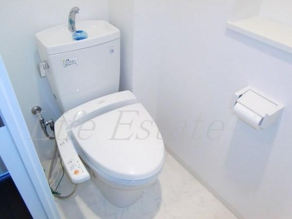 メゾンルージュ空堀のトイレ写真