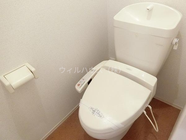 トイレ　ウォシュレット！