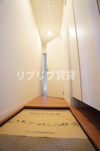 京成千葉線 西登戸駅 徒歩2分 3階建 築4年の玄関写真