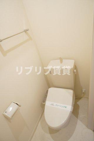 京成千葉線 西登戸駅 徒歩2分 3階建 築4年のトイレ写真