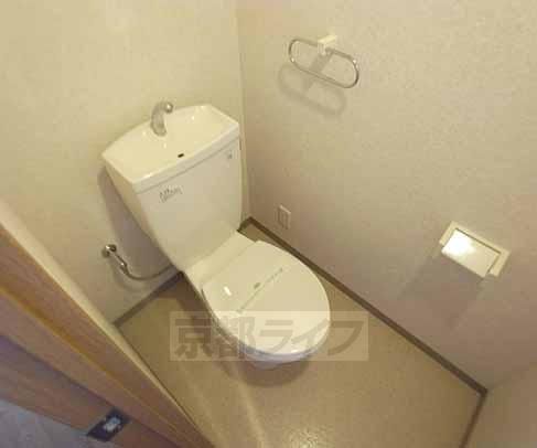 トイレ　トイレです。
