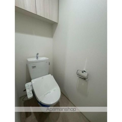 京成本線 新三河島駅 徒歩2分 14階建 築4年のトイレ写真