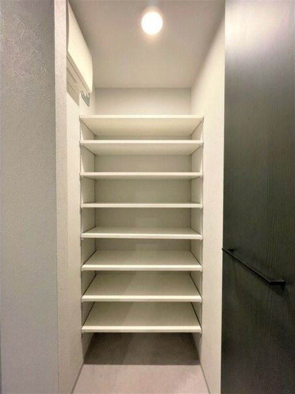 収納
