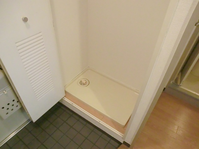 その他　室内に洗濯機置き場があります♪